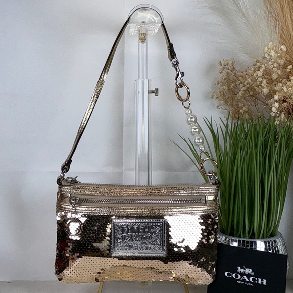 COACH POPPY VINTAGE GOLD SEQUINS WRISTLET BAG - Picture 3 of 12